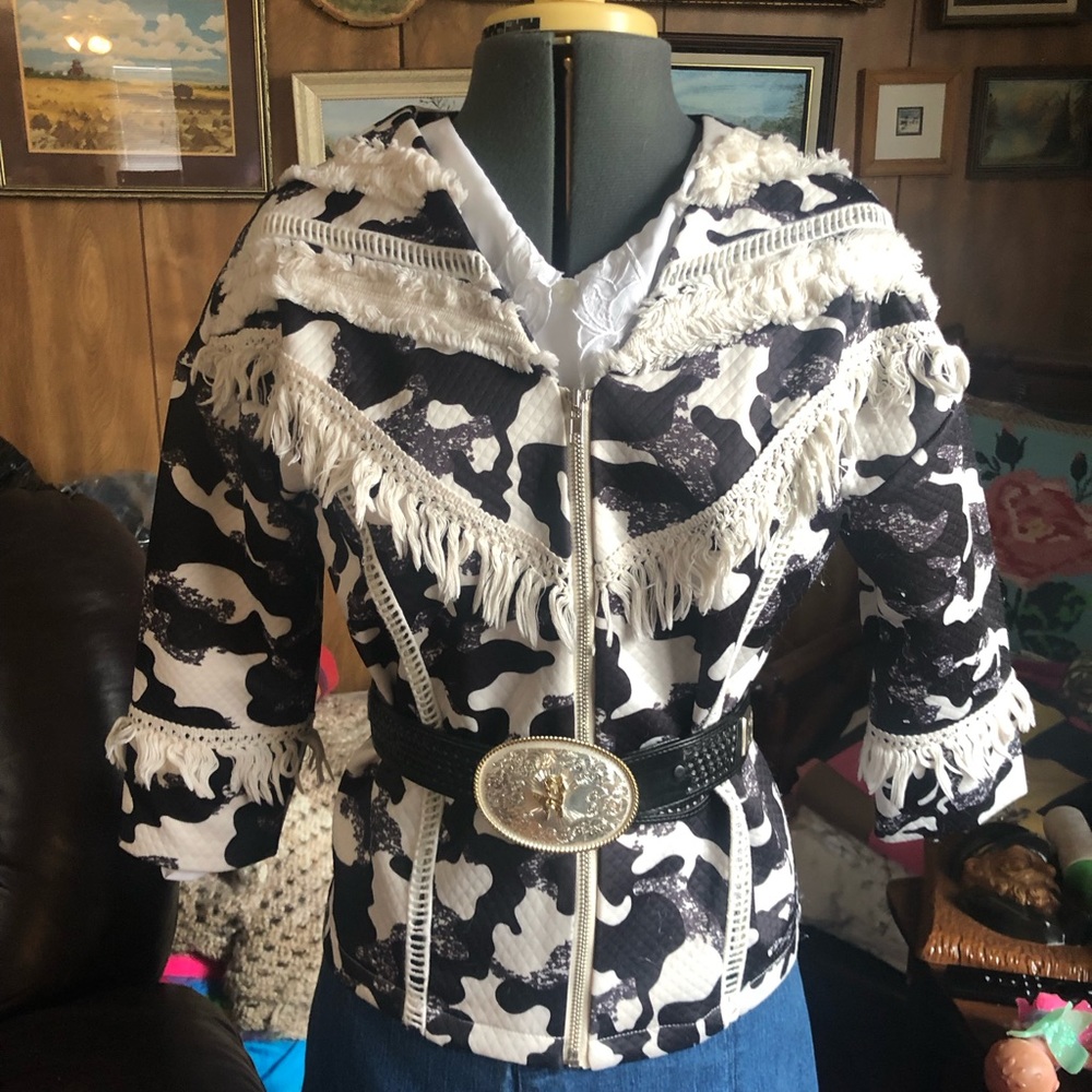 Sweewe Paris Zip Up Western Inspired Fringe Shirt